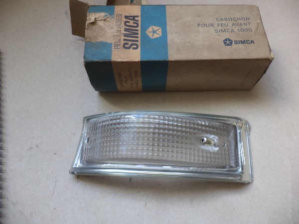 n°mc58 cabochon clignotant droit simca 1000 33936D neuf seima 428D n°mc58 cabochon clignotant droit simca 1000 33936D neuf seima 428D DPA86