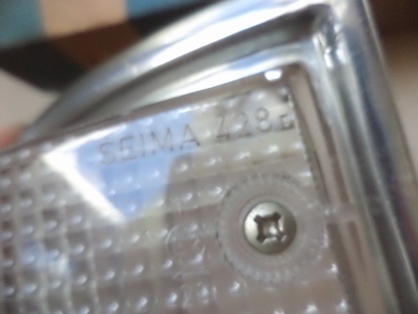 n°mc58 cabochon clignotant droit simca 1000 33936D neuf seima 428D n°mc58 cabochon clignotant droit simca 1000 33936D neuf seima 428D DPA86