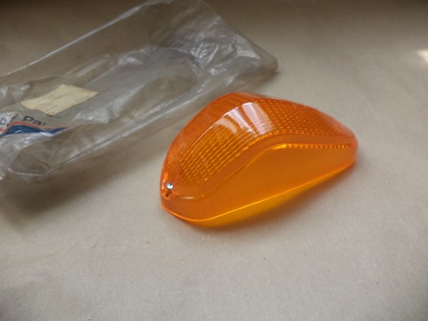 n°mc69 cabochon clignotant DAF F2800 F3300 F3600 229525 SWF neuf DPA86