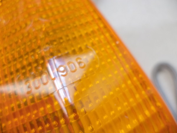 n°mc69 cabochon clignotant DAF F2800 F3300 F3600 229525 SWF neuf DPA86