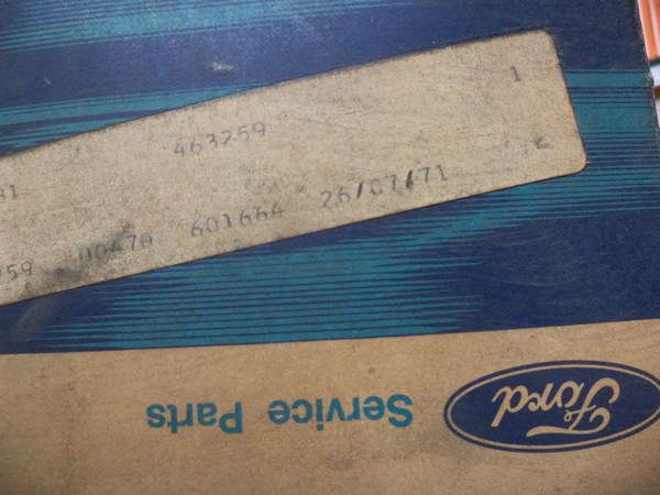 n°mc75 clignotant gauche FORD 12M 15M taunus P6 fomoco K22708 neuf NOS DPA86