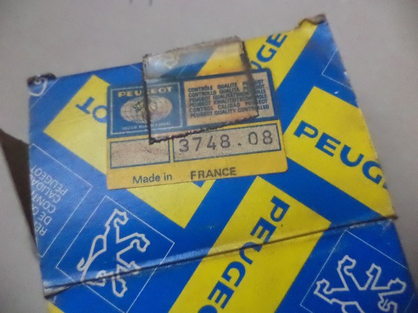 n°mc77 roulement arriere Peugeot 104 374808 neuf NOS DPA86