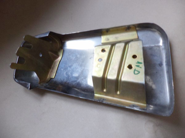 n°mc84 embout pare-choc droit Citroen CX INOX neuf NOS DPA86