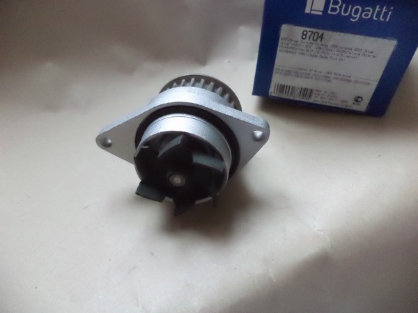 n°bg104 pompe eau VW polo 3 / 4 golf 3 / 4 caddy fox PA8704 bugatti neuve DPA86