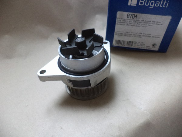 n°bg104 pompe eau VW polo 3 / 4 golf 3 / 4 caddy fox PA8704 bugatti neuve DPA86