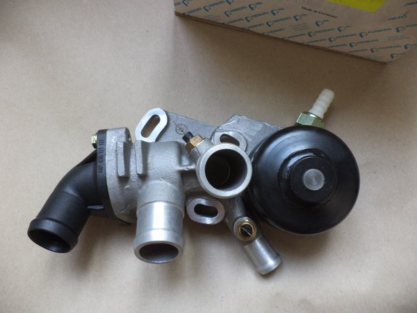 n°da31 pompe a vide VW polo 2 86C pierburg 031145101C 71385501 neuf NOS vacuum DPA86