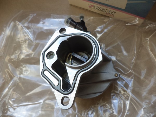 n°da35 pompe a vide depression VOLVO 440 460 S40 1.9D 1.9TD pierburg neuve NOS vacuum n°da35 pompe a vide depression VOLVO 440 460 S40 1.9D 1.9TD pierburg neuve NOS vacuum DPA86