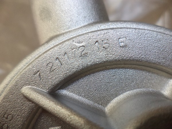 n°da36 pompe a vide VOLVO 440 460 740 S40 pierburg neuve 72117215E NOS vacuum DPA86
