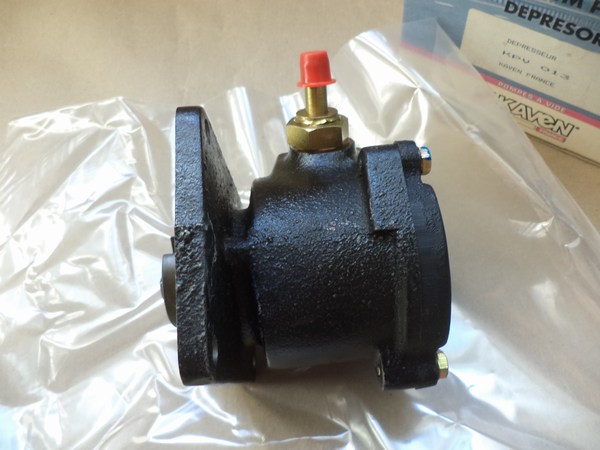 n°da38 pompe a vide sofim fiat ducato iveco RM neuve NOS 99441979 vacuum DPA86