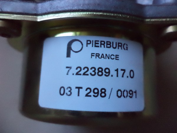 n°da39 pompe a vide Reanult 1.5dci kangoo clio 2 megane 2 scenic 2 pierburg neuve 722389170 8200083165 DPA86