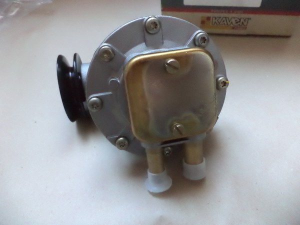 n°da41 pompe a vide Citroen C15 Peugeot 205 309 405 rover 200 400 Pierburg neuve NOS DPA86