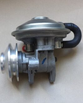 n°da46 pompe a vide Peugeot 504 505 604 J5 J7 J9 95010140 456516 neuve NOS vacuum DPA86
