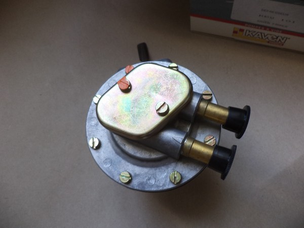 n°da49 pompe a vide FIAT regata Ritmo seat ronda 39492050 APG neuf NOS vacuum DPA86