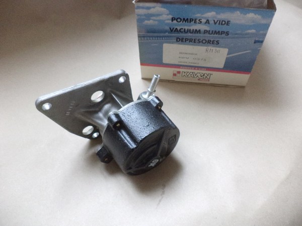 n°da58 pompe a vide CITROEN jumper xantia ZX C15 C25 205 306 pierburg 721174950 neuve NOS DPA86