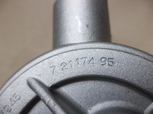 n°da58 pompe a vide CITROEN jumper xantia ZX C15 C25 205 306 pierburg 721174950 neuve NOS DPA86