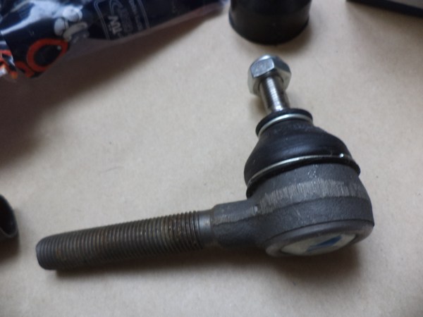 n°da65 rotule direction RENAULT super5 R9 R11 R20 R21 R25 fuego 0180926 OCAP neuve DPA86