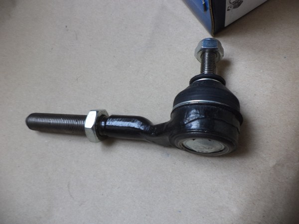 n°da69 rotule direction droit RENAULT CLIO 1 OCAP 0180153 neuve n°da69 rotule direction droit RENAULT CLIO 1 OCAP 0180153 neuve DPA86