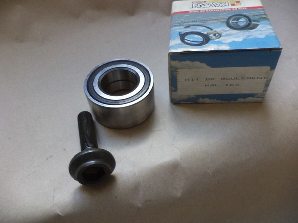 n°da95 roulement roue avant AUDI A4 A8 8D0498625A kaven krl161 neuf n°da95 roulement roue avant AUDI A4 A8 8D0498625A kaven krl161 neuf DPA86